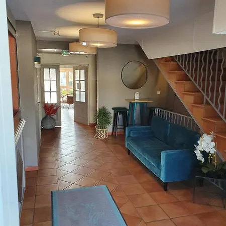 Hotel Athéna Agde&cap D'agde 2*