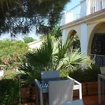 Hotel Athena 2*