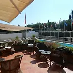 Hotel Athena