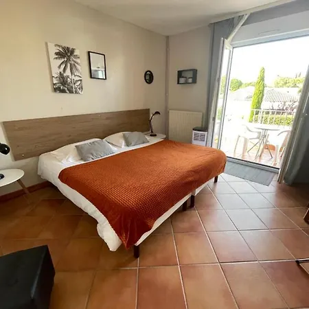 Отель Athena Агд