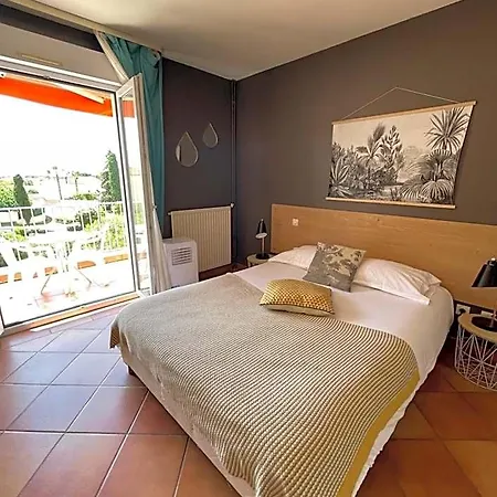 Hotel Athéna