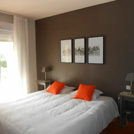 Hotel Athéna Agde&cap D'agde 2*