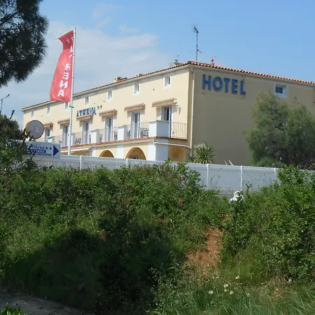 Athena Отель Агд